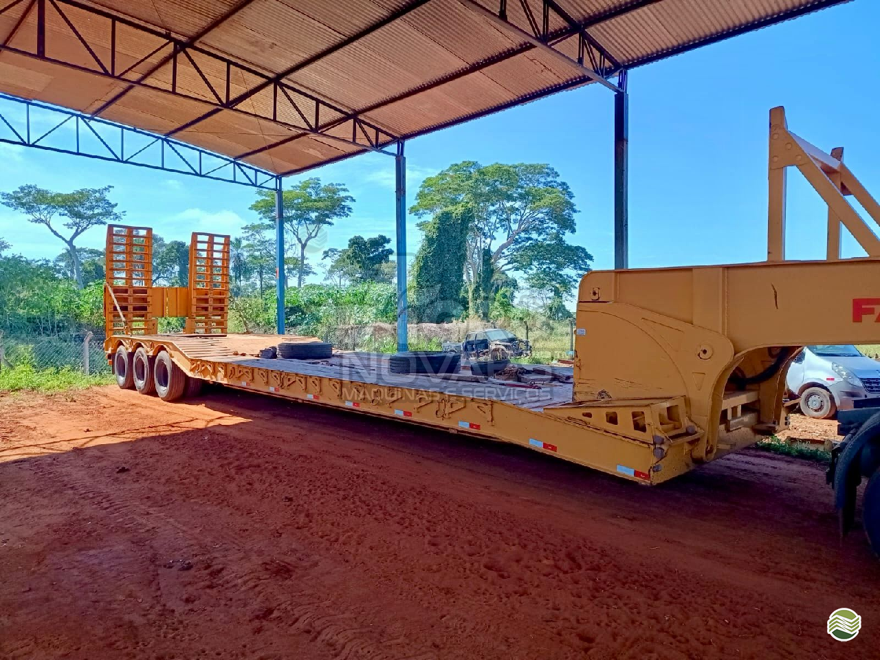 CARRETA SEMI-REBOQUE PRANCHA Rebaixada Agro Novaes Máquinas Agrícolas FERNANDOPOLIS SÃO PAULO SP
